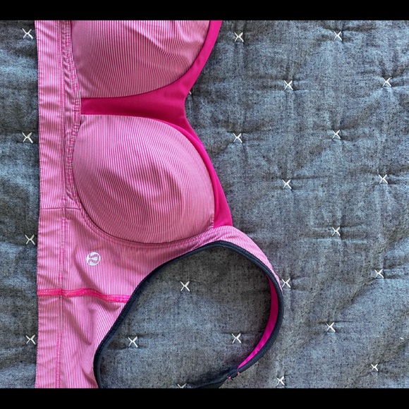 Lululemon Sports Bra - Picture 4 of 4